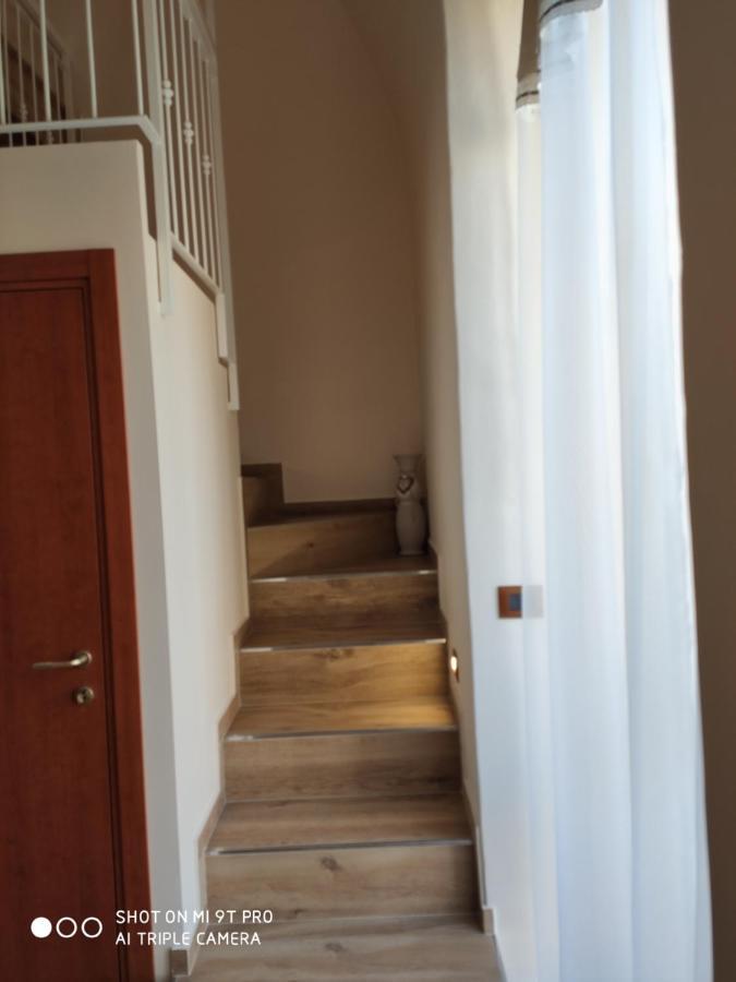La Casa Delle Sorprese Apartment Trani Luaran gambar