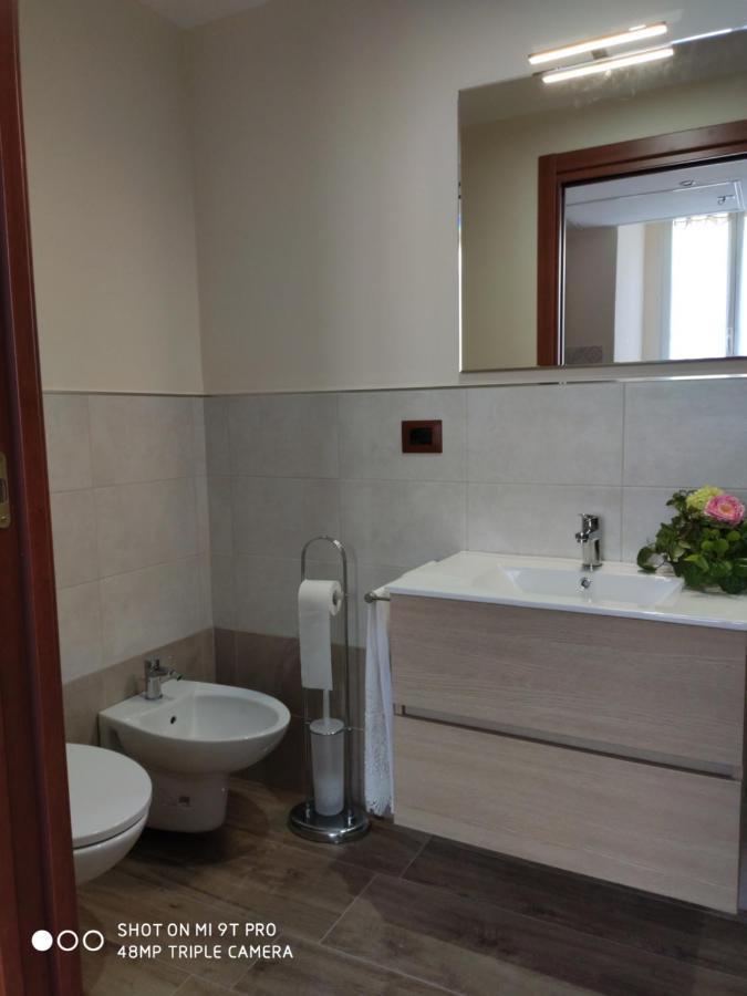 La Casa Delle Sorprese Apartment Trani Luaran gambar